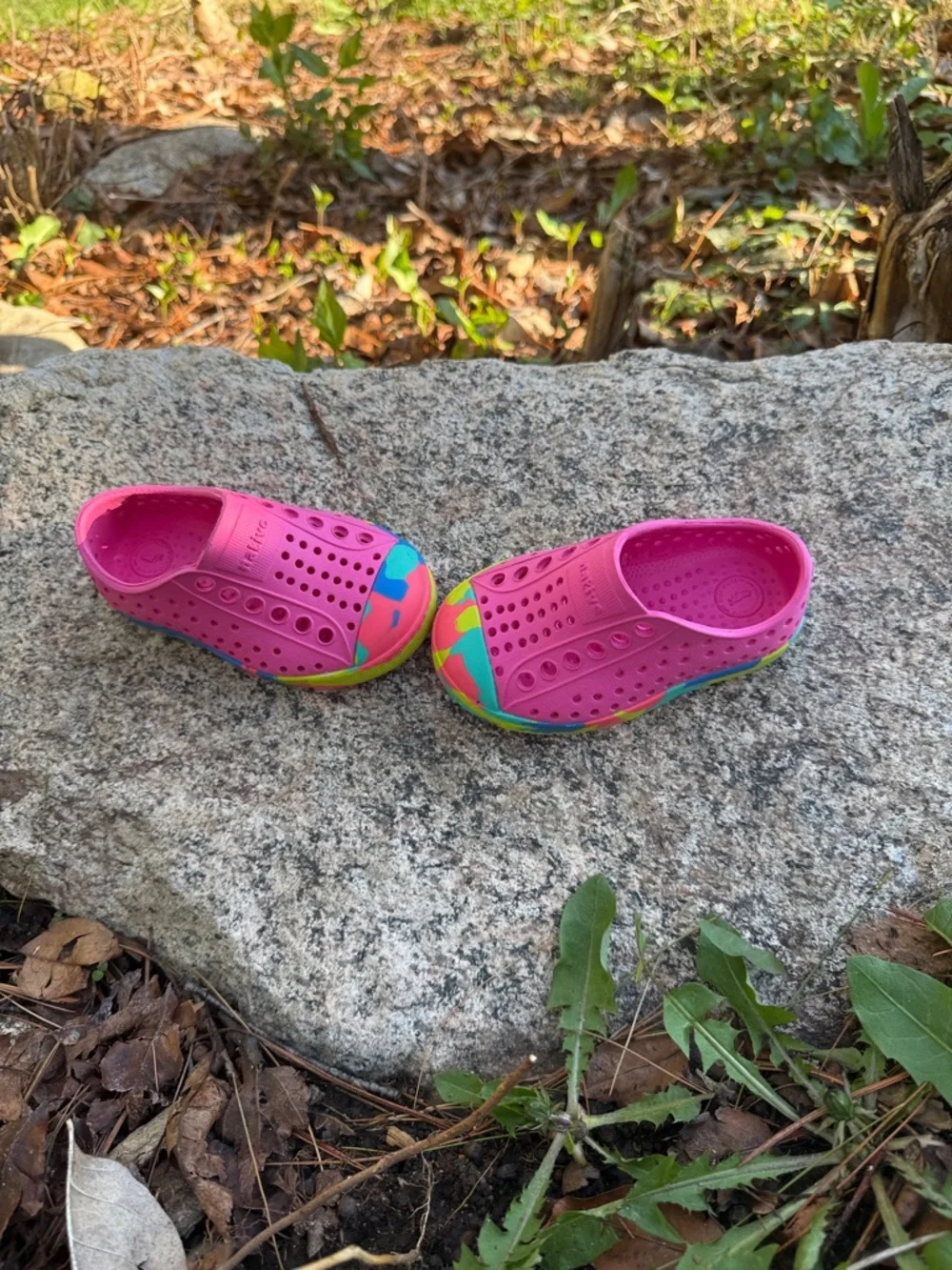 Native Slip-On Water Shoes Hot Pink Multicolor Toe and Trim Toddler Size C 4